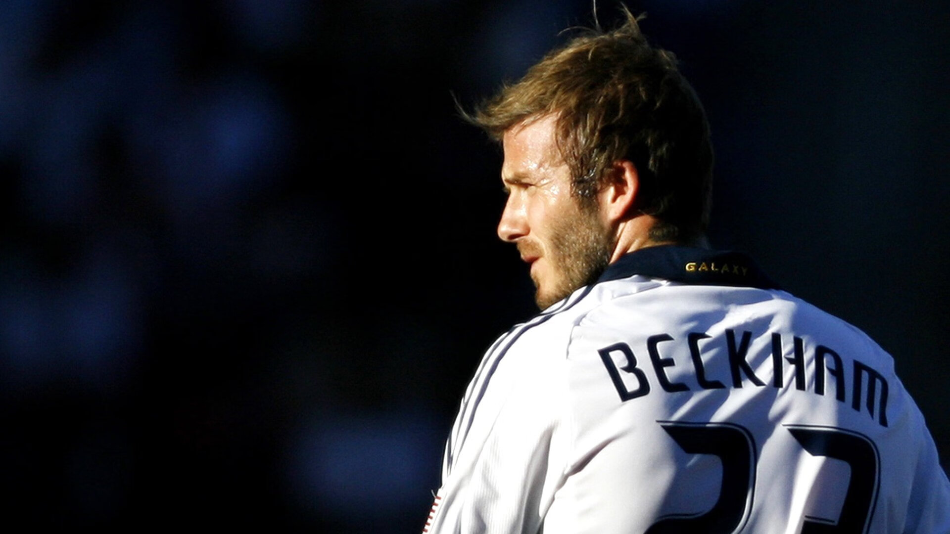 媒体关注女足发展，呼吁平等支持，女足面临问责